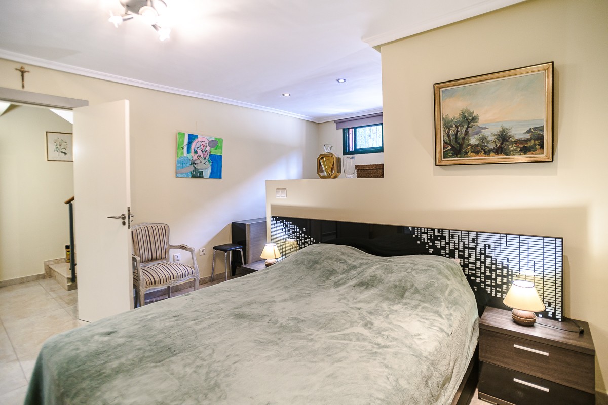 Villa à Torrevieja, Alicante, Espagne 4 chambres, 135 m2 No. 199184