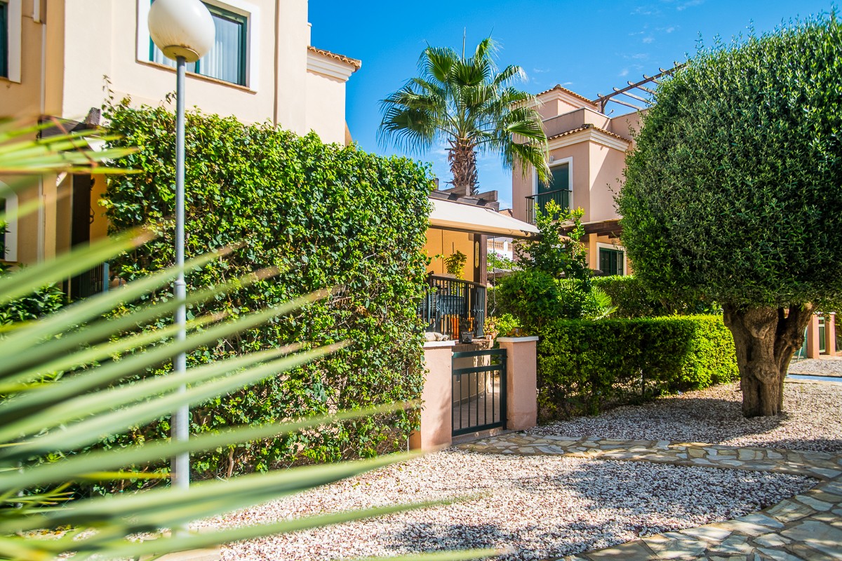 Villa à Torrevieja, Alicante, Espagne 4 chambres, 135 m2 No. 199184