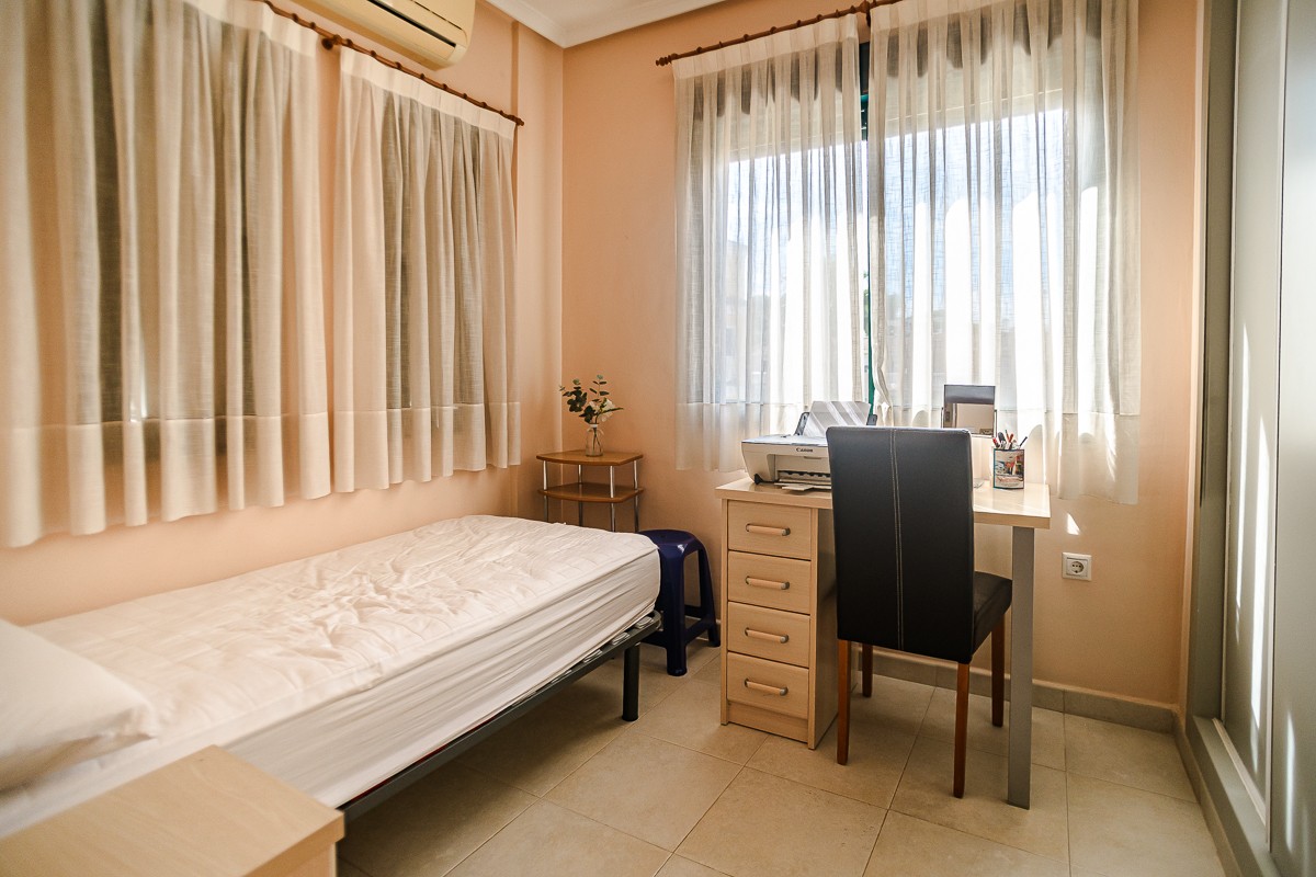 Villa à Torrevieja, Alicante, Espagne 4 chambres, 135 m2 No. 199184