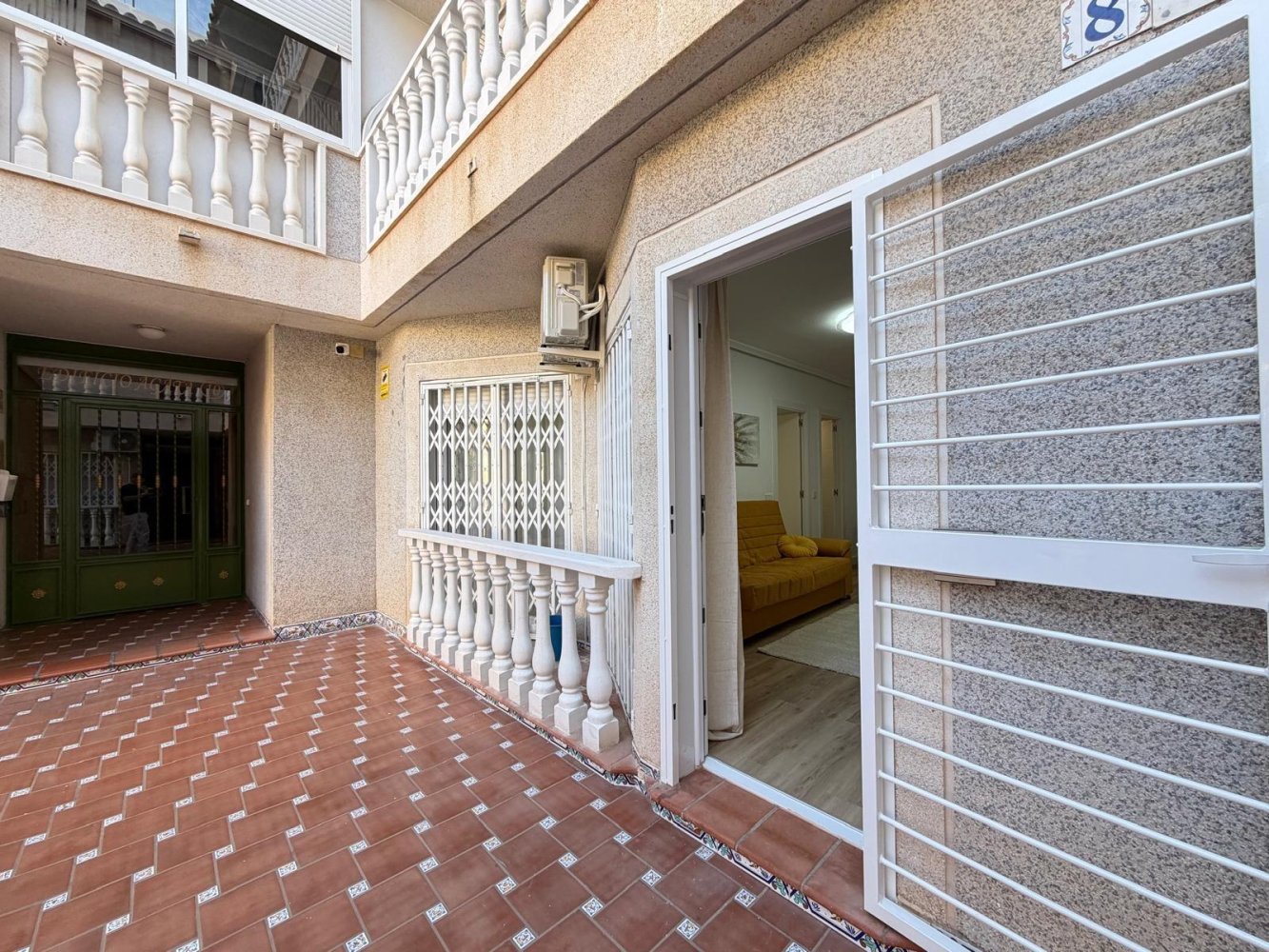Wohnung in Torrevieja, Alicante, Spanien 1 Schlafzimmer, 44 m2 Nr. 199017