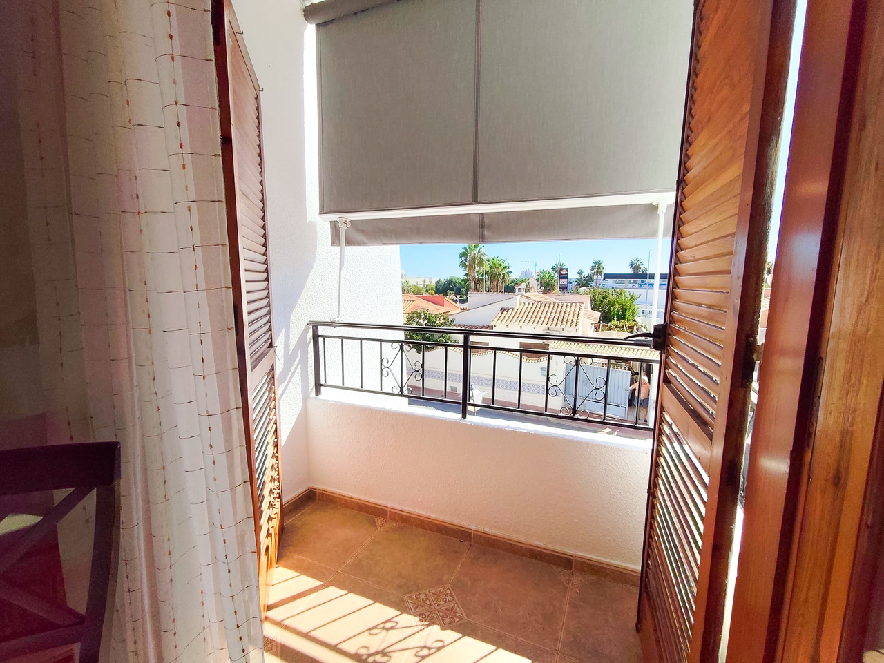 Villetta a schiera a Los Balcones, Alicante, Spagna 3 camere da letto, 78 mq. N° 198315