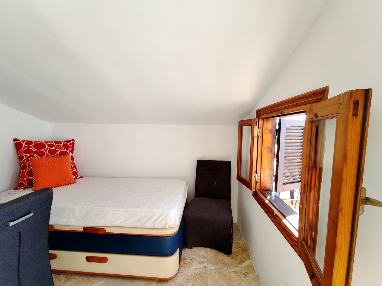 Villetta a schiera a Los Balcones, Alicante, Spagna 3 camere da letto, 78 mq. N° 198315
