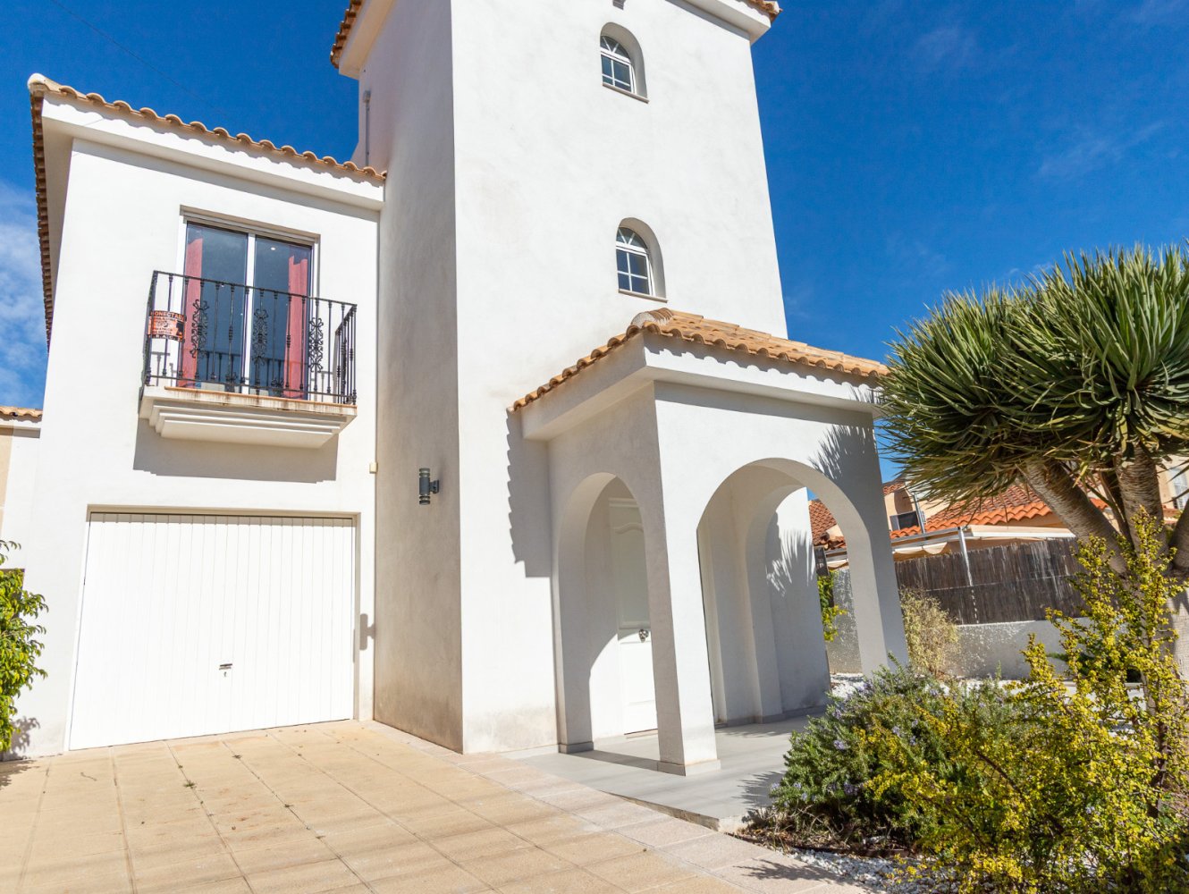 Villa a Los Balcones, Alicante, Spagna 4 camere da letto, 245 mq. N° 189144
