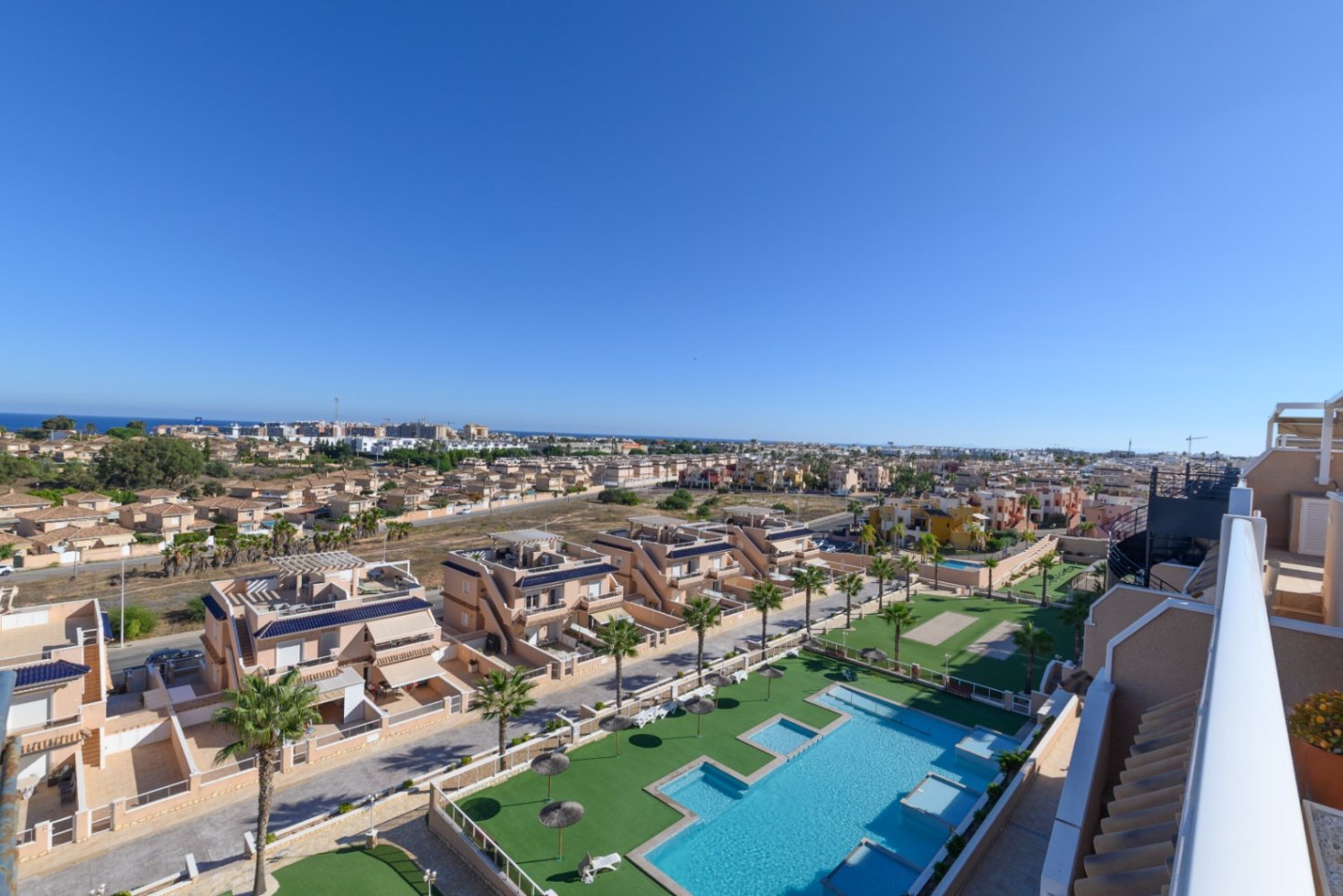 Apartament w Punta Prima, Alicante, Hiszpania 2 sypialnie,  nr 197496
