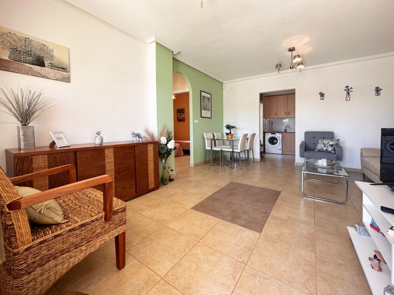 Bungalow a Torrevieja, Alicante, Spagna 2 camere da letto, 59 mq. N° 197428