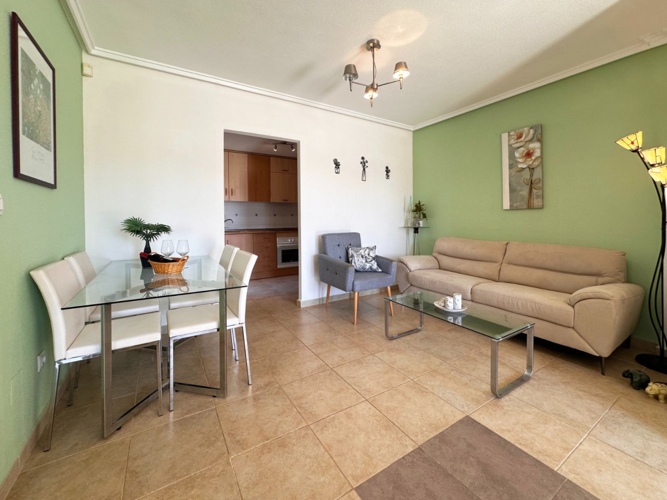 Bungalow a Torrevieja, Alicante, Spagna 2 camere da letto, 59 mq. N° 197428