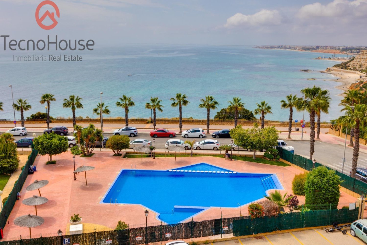Apartment à Cabo Roig, Alicante, Espagne 2 chambres, 97 m2 No. 198043
