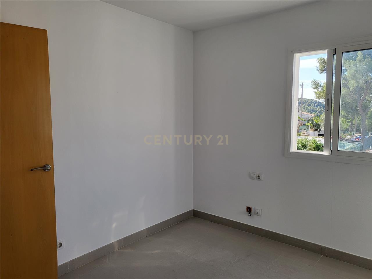 Casa a Canyelles, Barcelona, Spagna 3 camere da letto, 180 mq. N° 197550