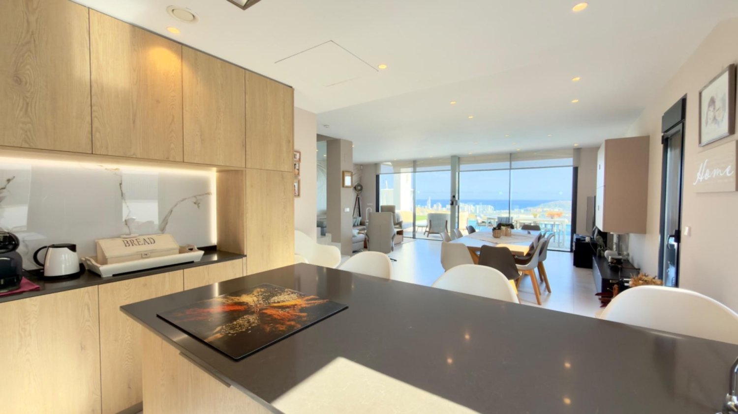 Villa en Benidorm, Alicante, España 4 dormitorios, 324 m2 No. 199719