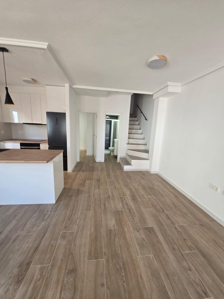 Huvila La Florida, Alicante, Espanja 3 makuuhuonetta, 120 m2 No. 199965