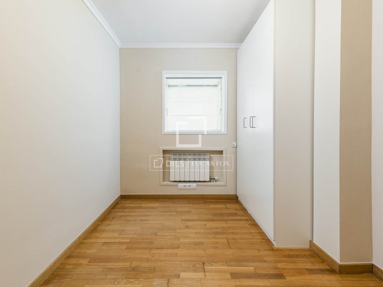 Apartment in Barcelona, Spain 4 bedrooms, 157 sq.m. No. 199176