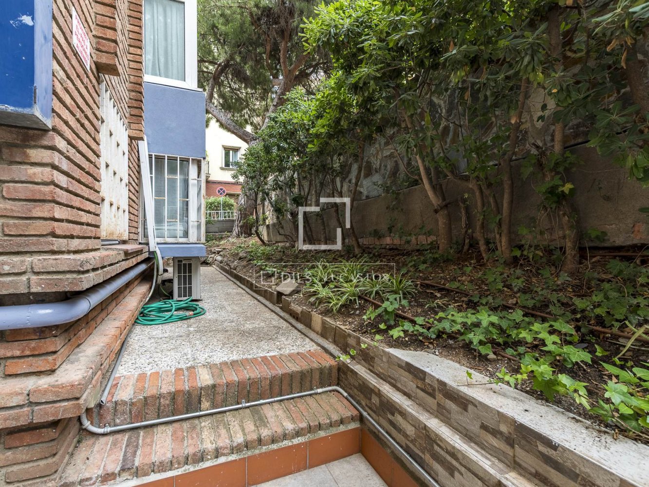 Apartment in Barcelona, Spain 4 bedrooms, 157 sq.m. No. 199176