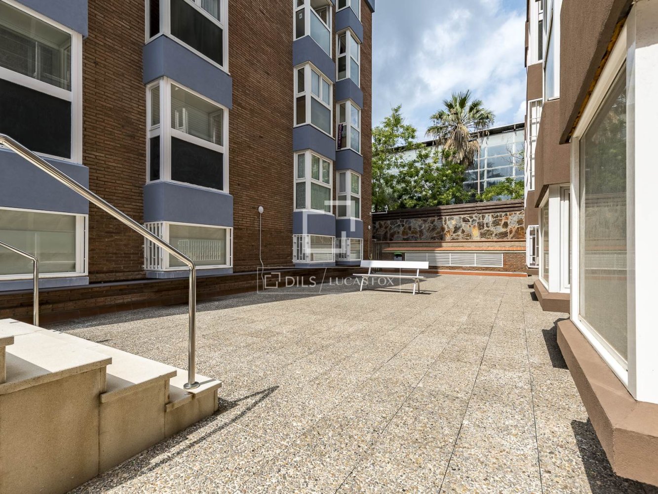 Apartment in Barcelona, Spain 4 bedrooms, 157 sq.m. No. 199176