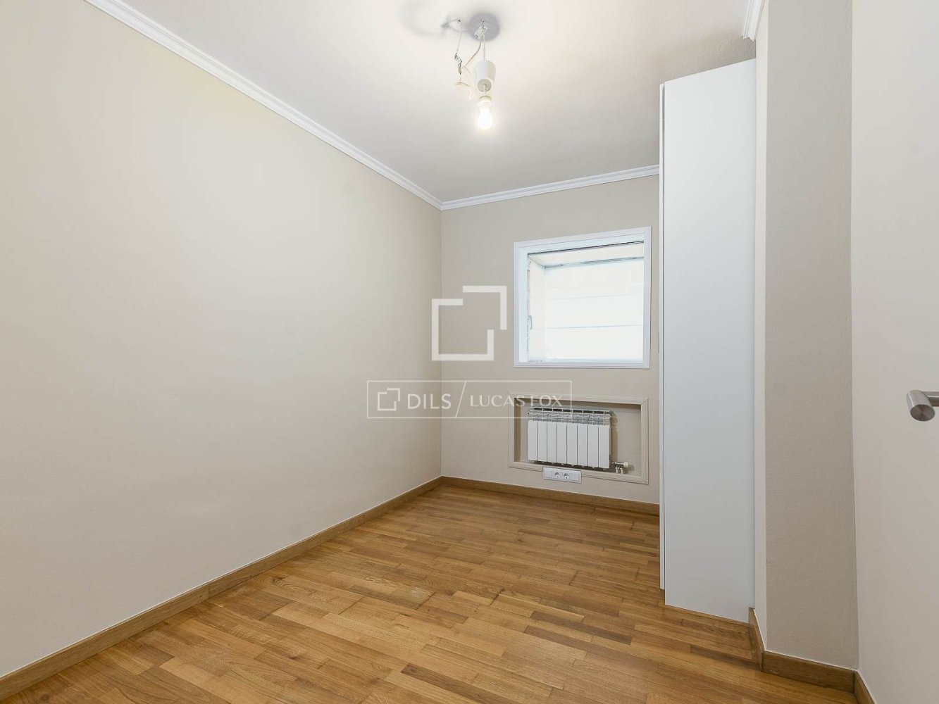 Apartment in Barcelona, Spain 4 bedrooms, 157 sq.m. No. 199176