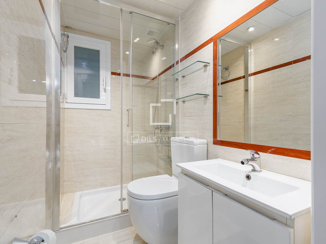 Apartment in Barcelona, Spain 4 bedrooms, 157 sq.m. No. 199176