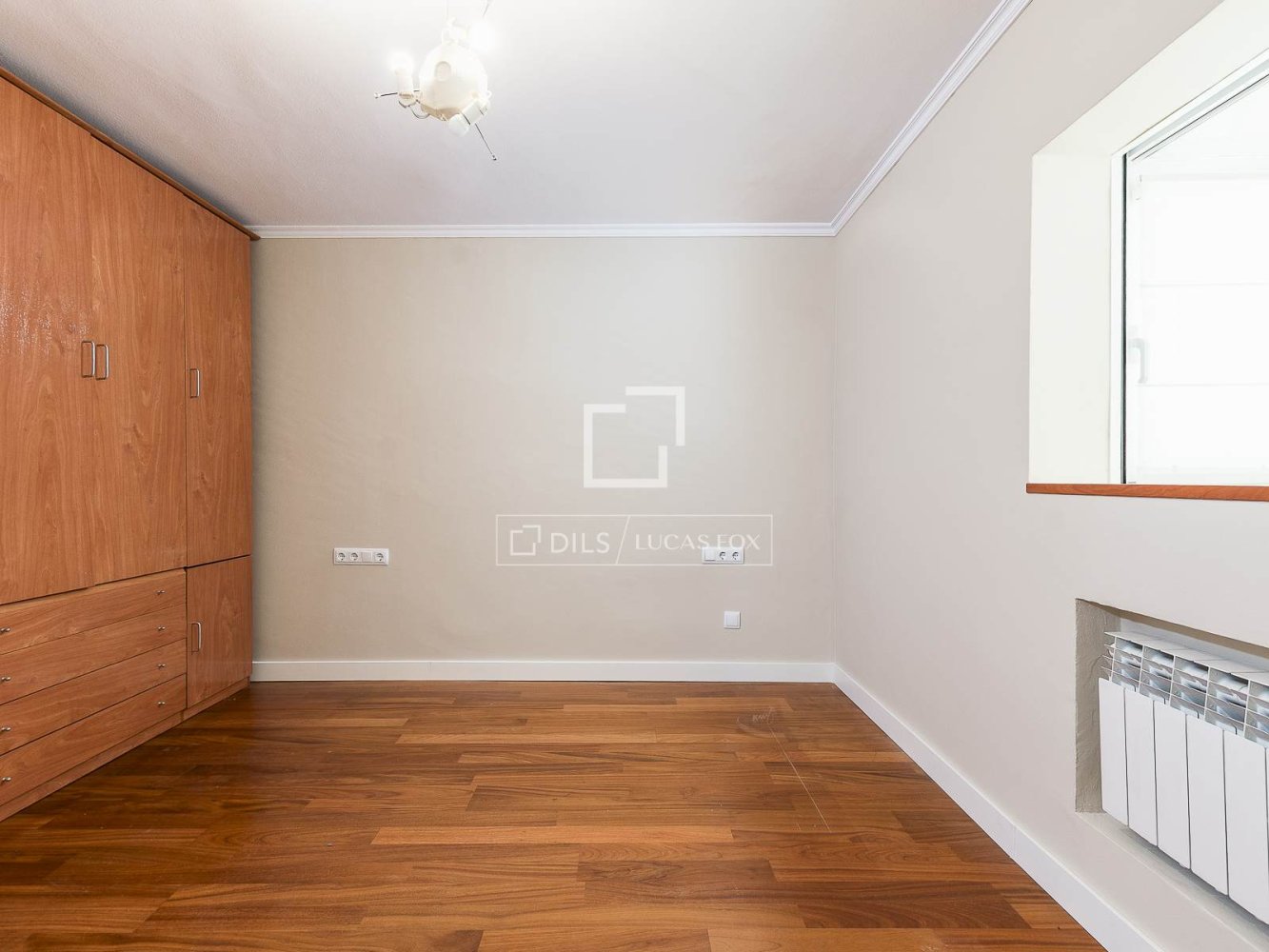 Apartment in Barcelona, Spain 4 bedrooms, 157 sq.m. No. 199176