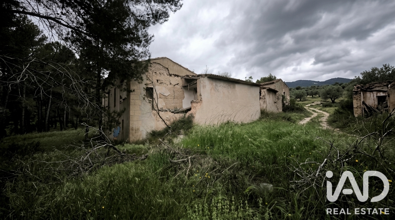 Tomt i Alcoy, Alicante, Spanien 2785000 kvm. Nr. 198598