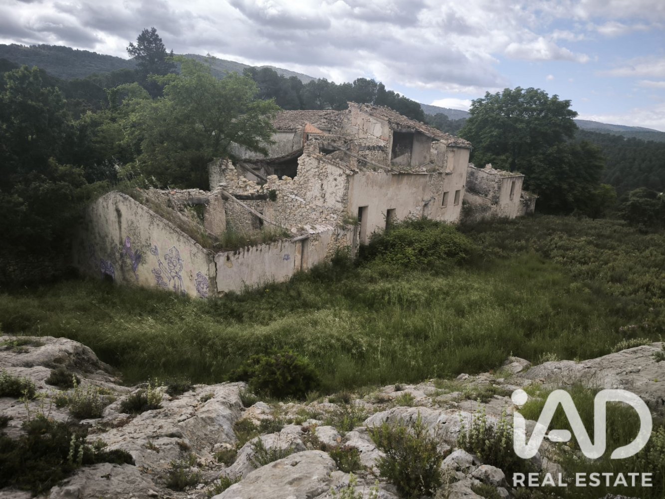 Tomt i Alcoy, Alicante, Spanien 2785000 kvm. Nr. 198598