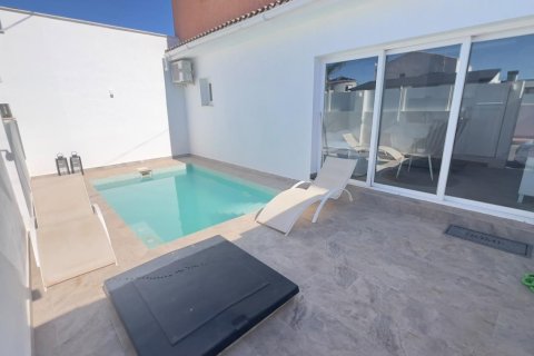 Bungalow en La Regia, Alicante, España 3 dormitorios, 73 m2 No. 179601