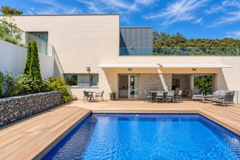Talo Blanes, Girona, Espanja 4 makuuhuonetta, 412 m2 No. 22785