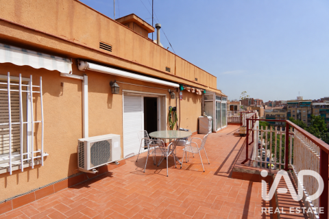 Penthauss Badalona, Barcelona, Spānijā 3 istabas, 82 m2 Nr. 197780