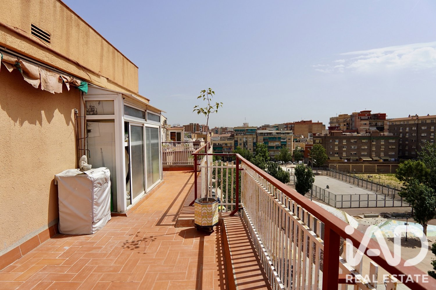 Penthauss Badalona, Barcelona, Spānijā 3 istabas, 82 m2 Nr. 197780