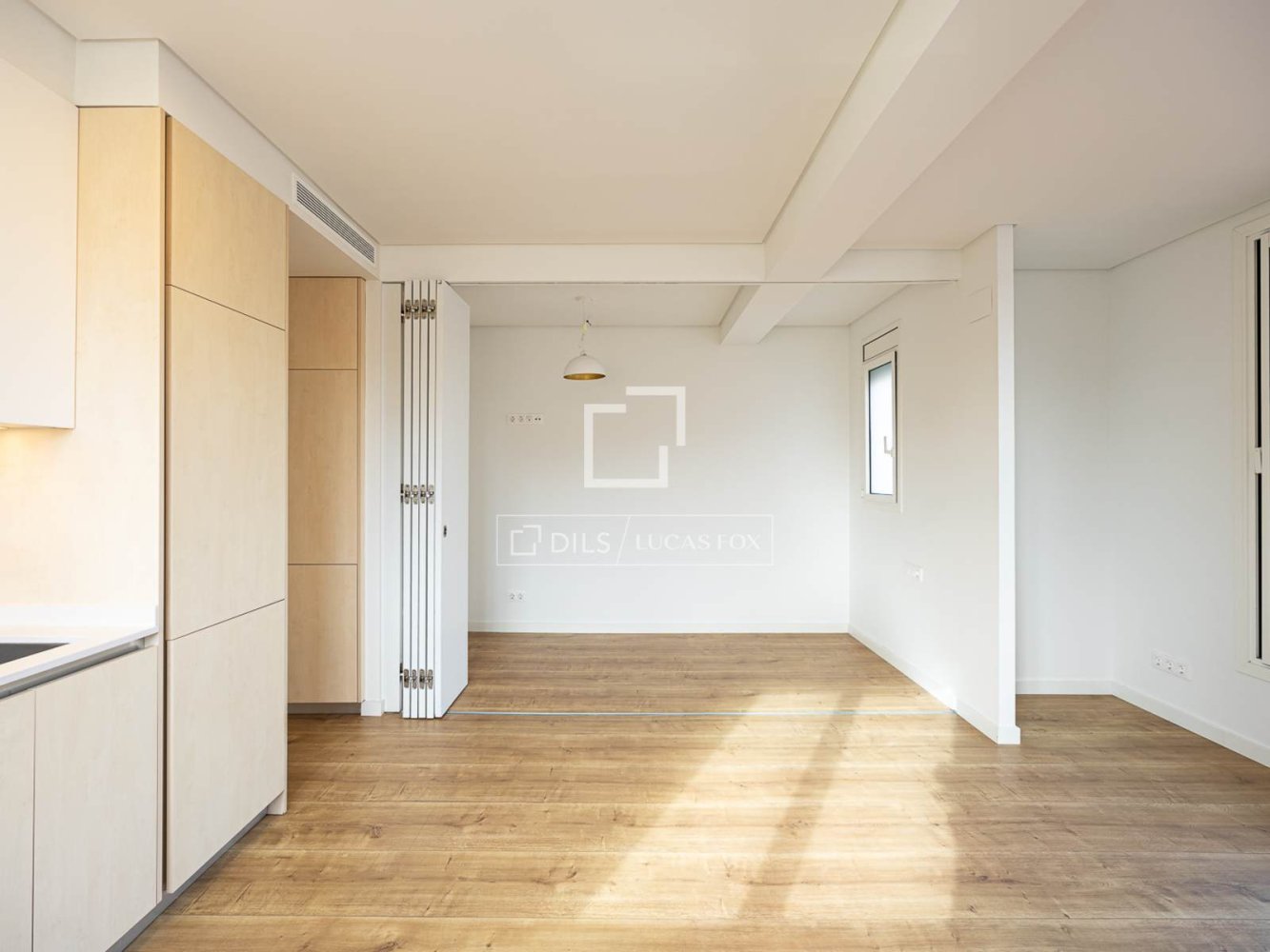 Penthauss Barcelona, Spānijā 1 istaba, 57 m2 Nr. 197638