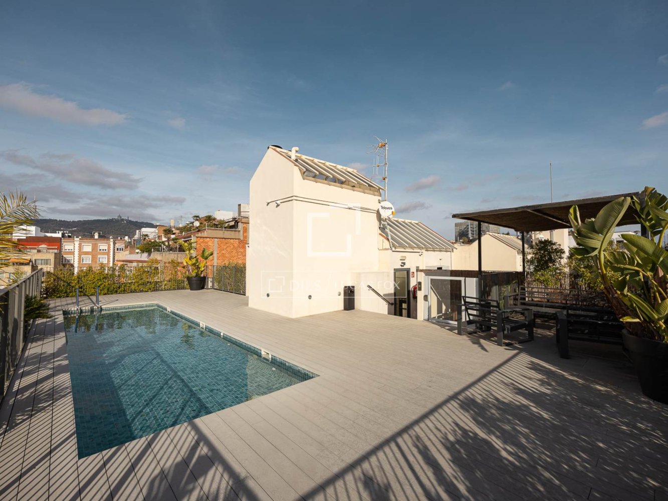 Penthauss Barcelona, Spānijā 1 istaba, 57 m2 Nr. 197638