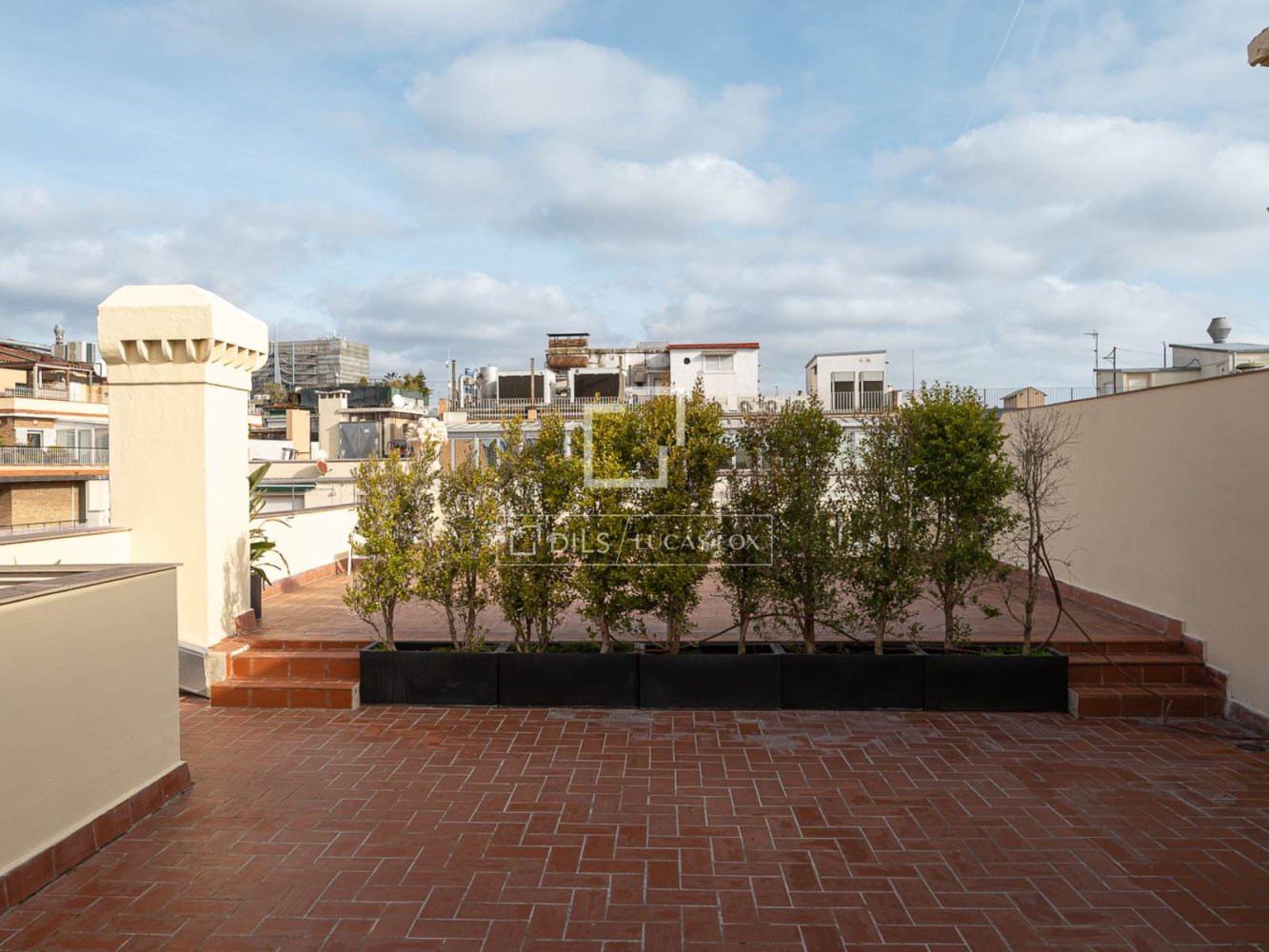 Penthauss Barcelona, Spānijā 1 istaba, 57 m2 Nr. 197638
