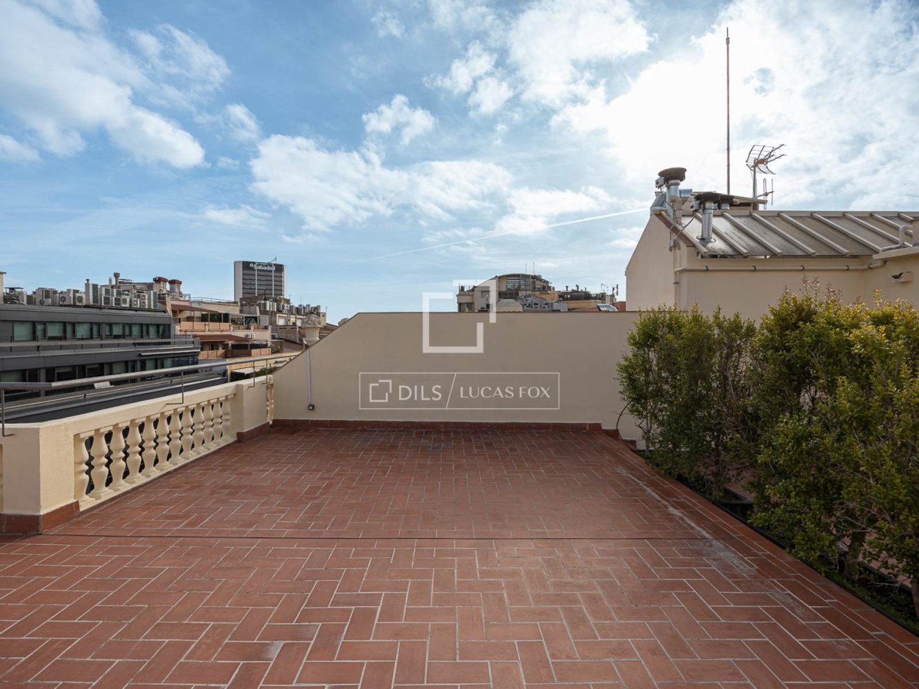 Penthauss Barcelona, Spānijā 1 istaba, 57 m2 Nr. 197638