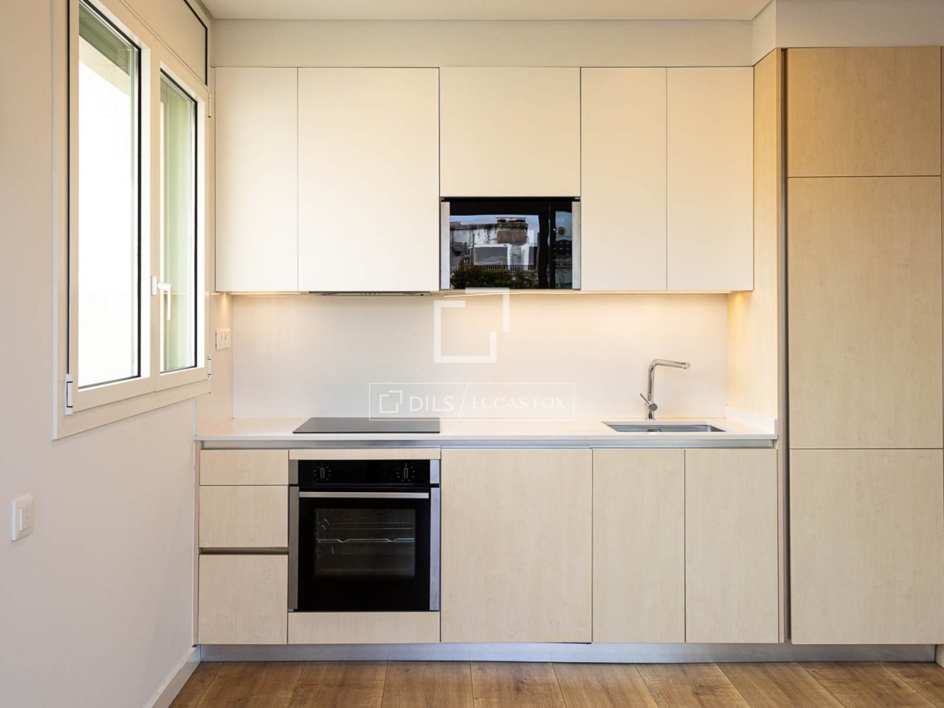 Penthauss Barcelona, Spānijā 1 istaba, 57 m2 Nr. 197638
