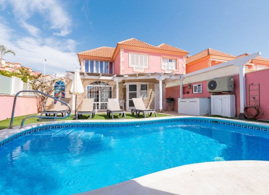 Huvila Tenerife, Espanja 3 makuuhuonetta, 212 m2 No. 199910
