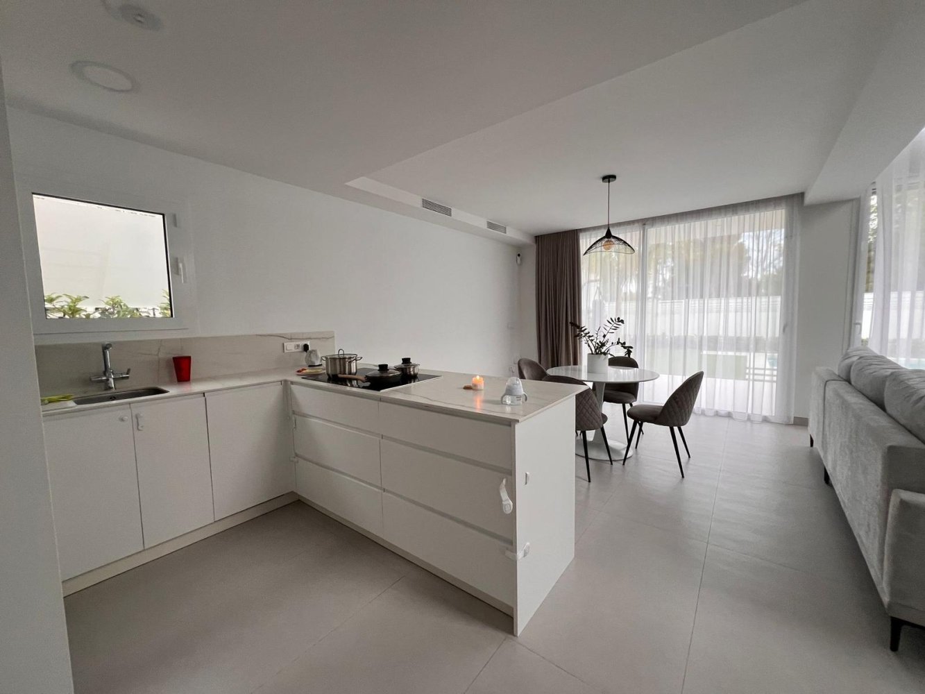 Paritalo Finestrat, Alicante, Espanja 416 m2 No. 197151