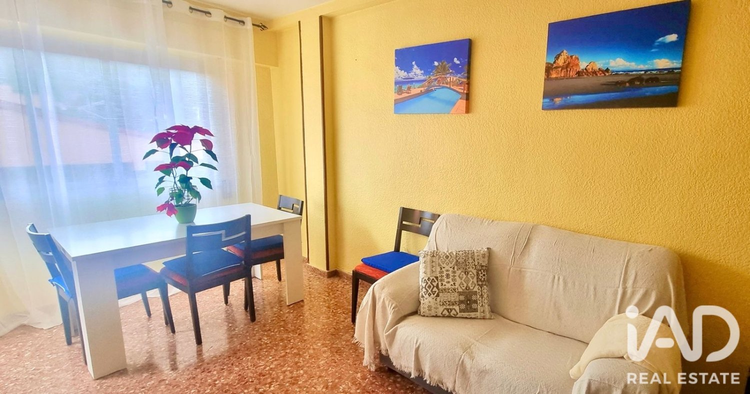Apartament w Biar, Alicante, Hiszpania 4 sypialnie, 121 mkw. nr 198720