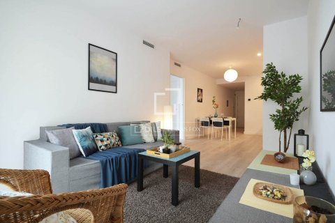 Apartment à Barcelona, Espagne 2 chambres, 58 m2 No. 199996
