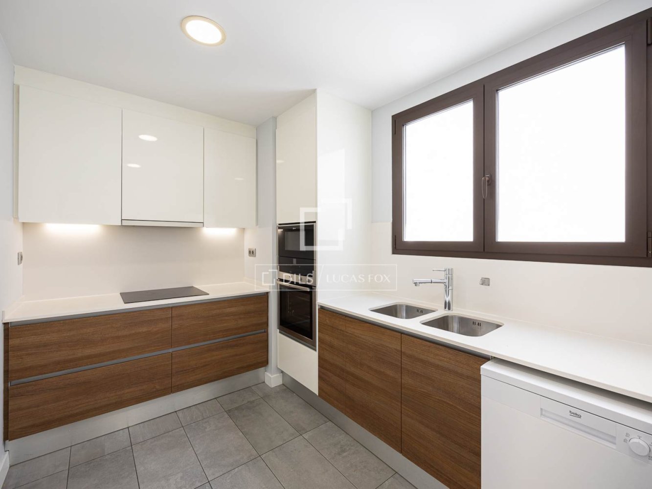Wohnung in Barcelona, Spanien 2 Schlafzimmer, 92 m2 Nr. 199160