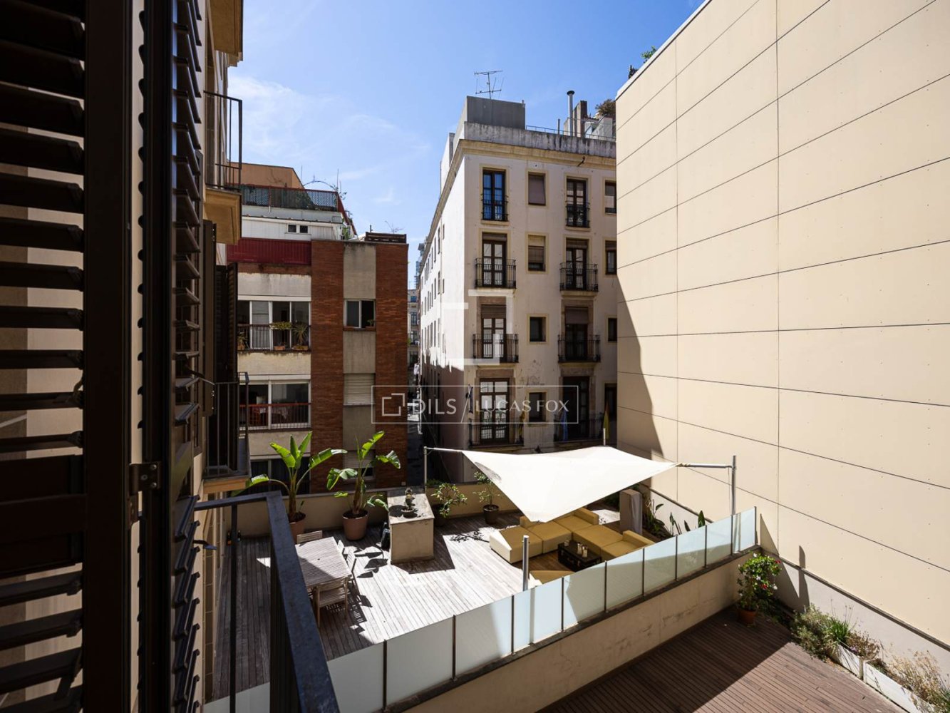Wohnung in Barcelona, Spanien 2 Schlafzimmer, 92 m2 Nr. 199160