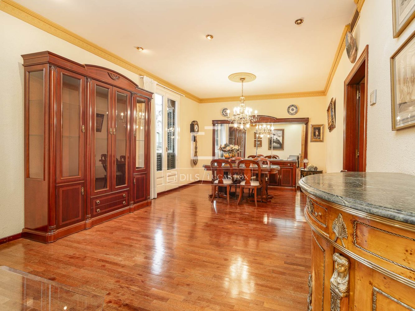 Apartment à Barcelona, Espagne 3 chambres, 114 m2 No. 199164