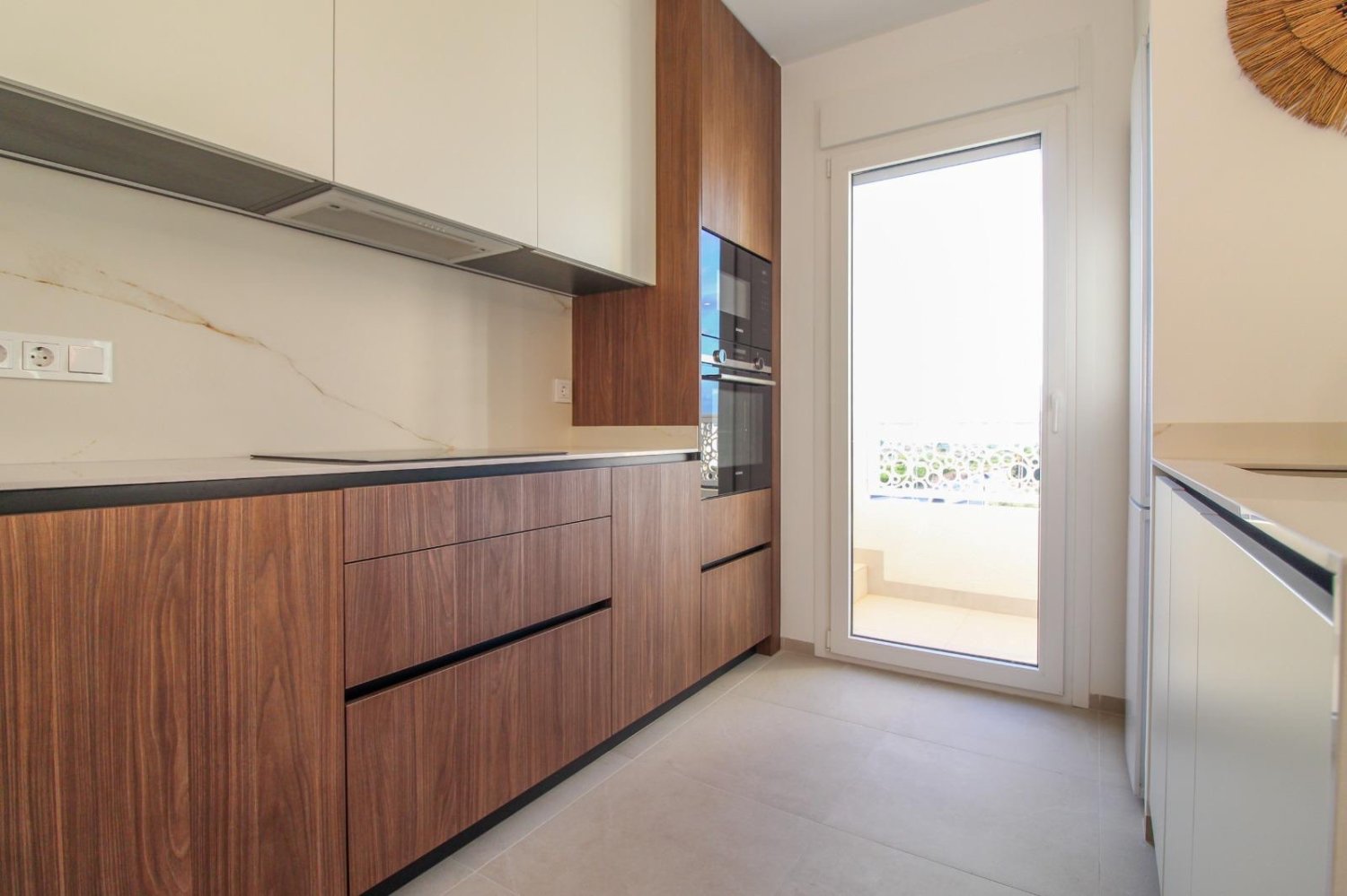 Huoneisto Alicante, Espanja 2 makuuhuonetta, 87 m2 No. 188990