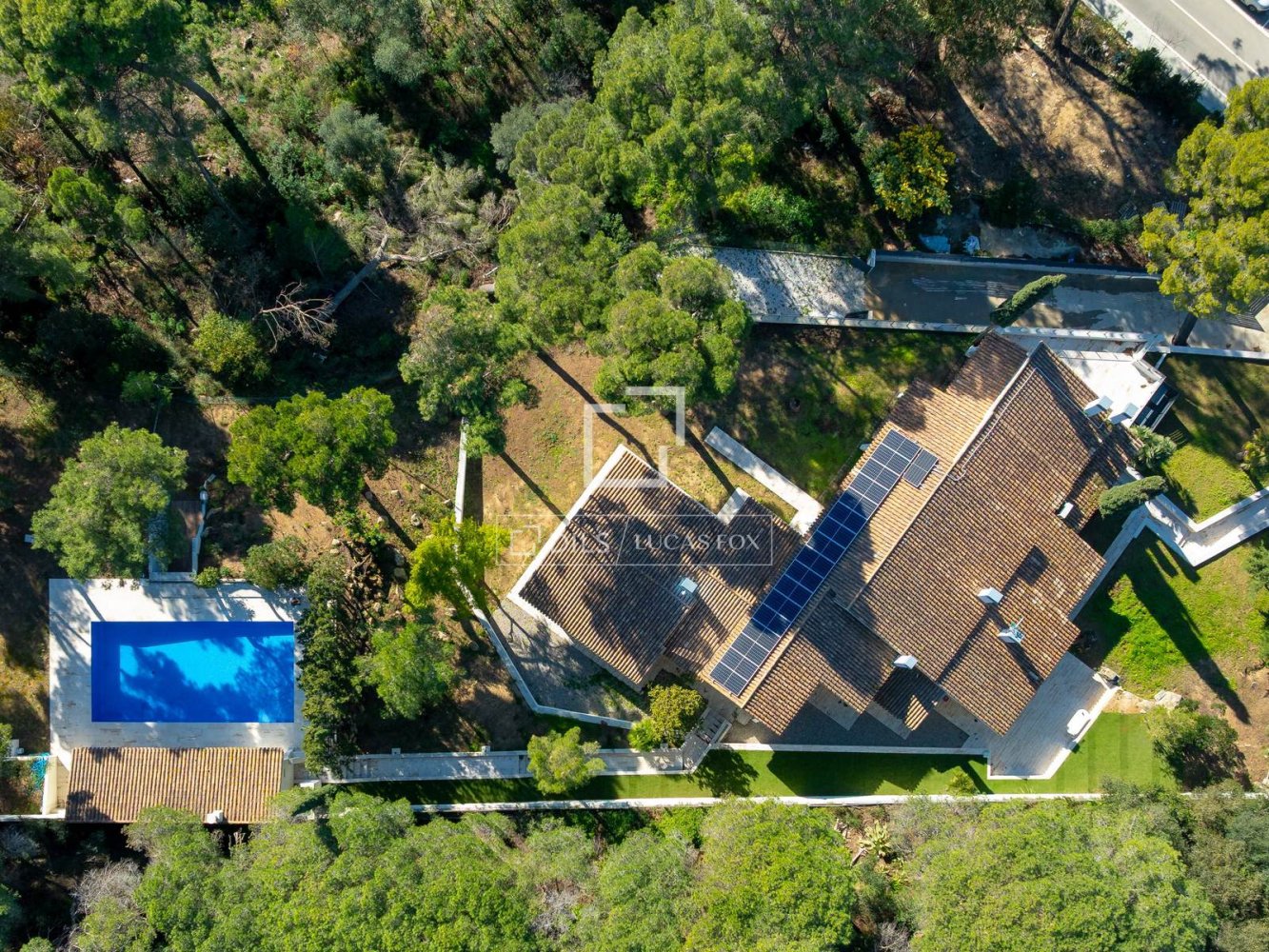 Villa in Cabrera de Mar, Barcelona, Spain 8 bedrooms, 832 sq.m. No. 200001