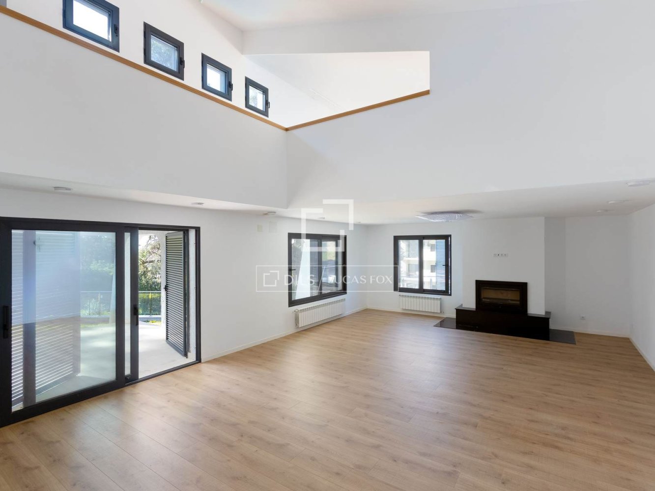 Villa in Cabrera de Mar, Barcelona, Spain 8 bedrooms, 832 sq.m. No. 200001