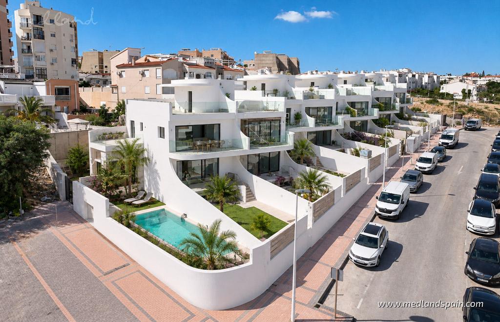 Квартира в Ла Мата, Аликанте, Испания 2 спальни, 151м2 №108844