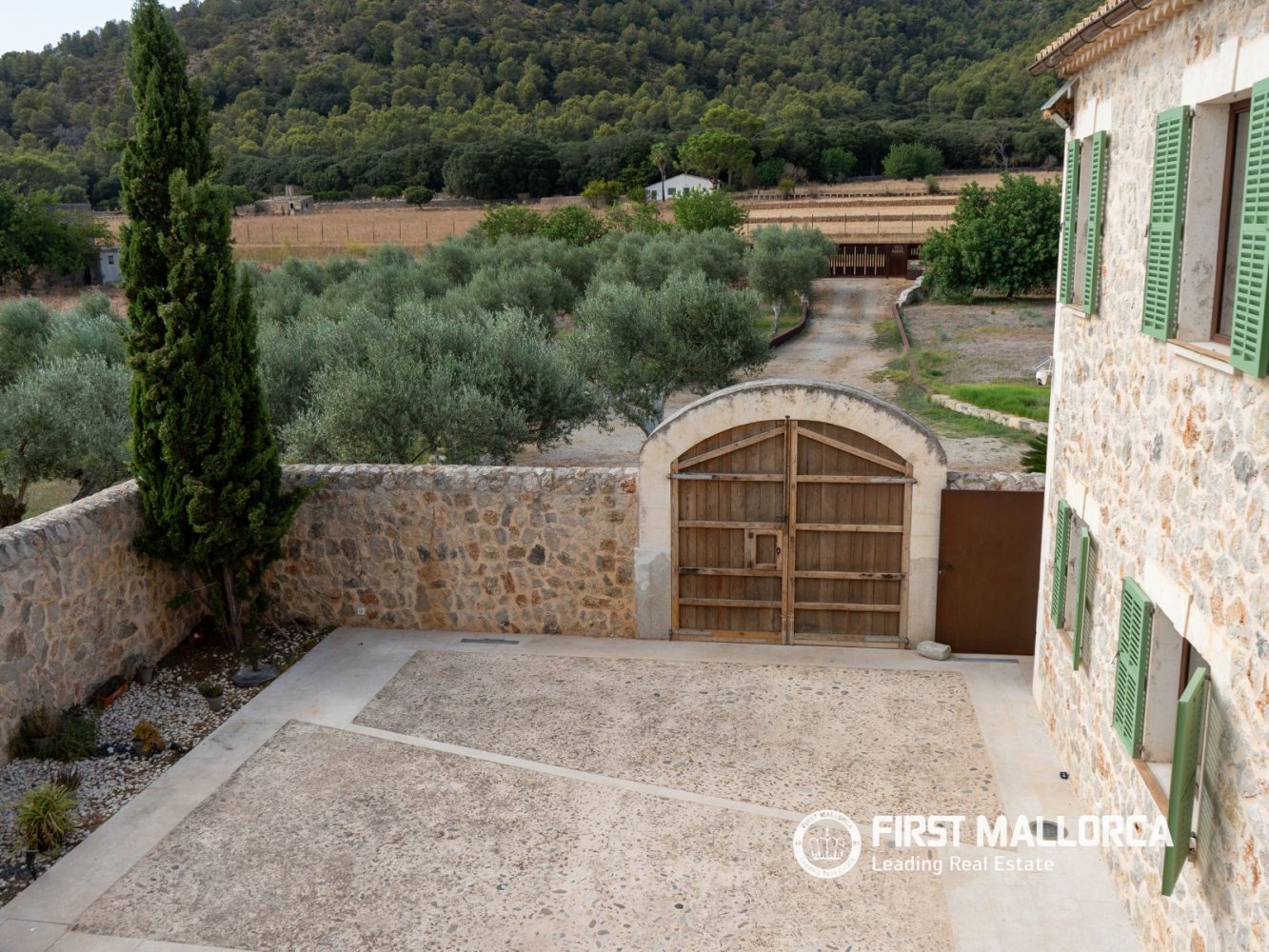 Finca en Sa Pobla, Mallorca, España 4 dormitorios, 300 m2 No. 197923