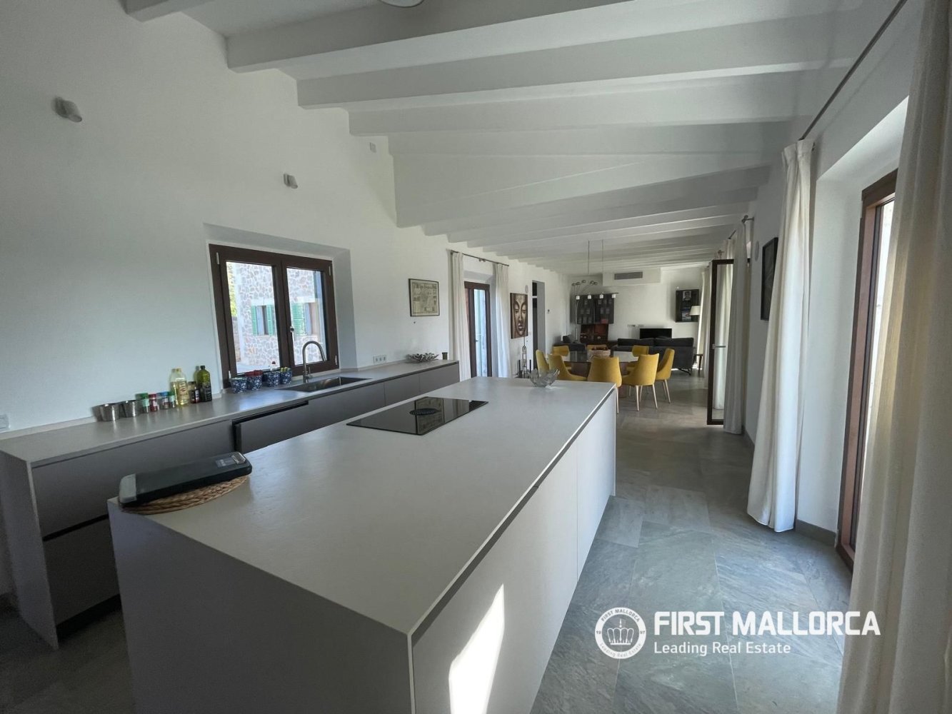 Finca en Sa Pobla, Mallorca, España 4 dormitorios, 300 m2 No. 197923
