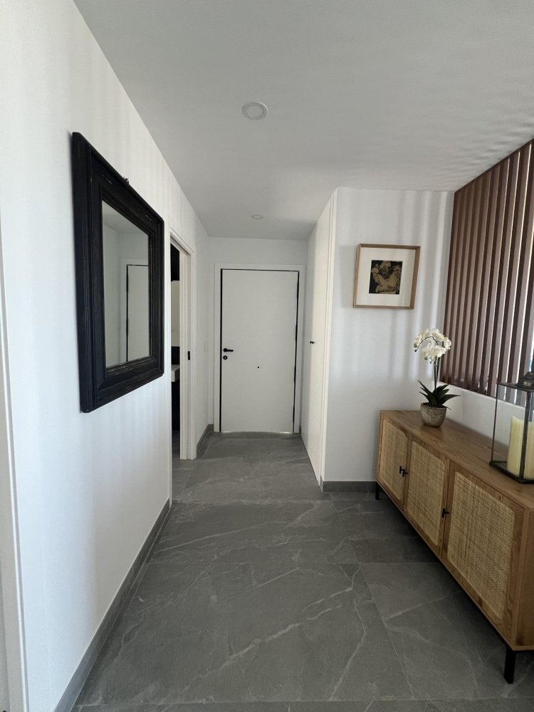 Villa i Polop, Alicante, Spanien 3 sovrum, 213 kvm. Nr. 198472