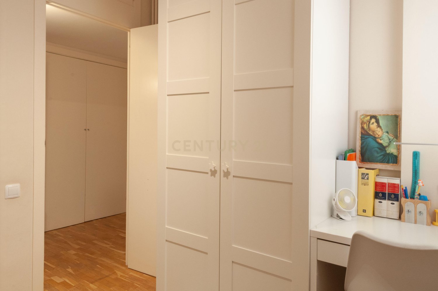 Wohnung in Barcelona, Spanien 4 Schlafzimmer, 118 m2 Nr. 199200