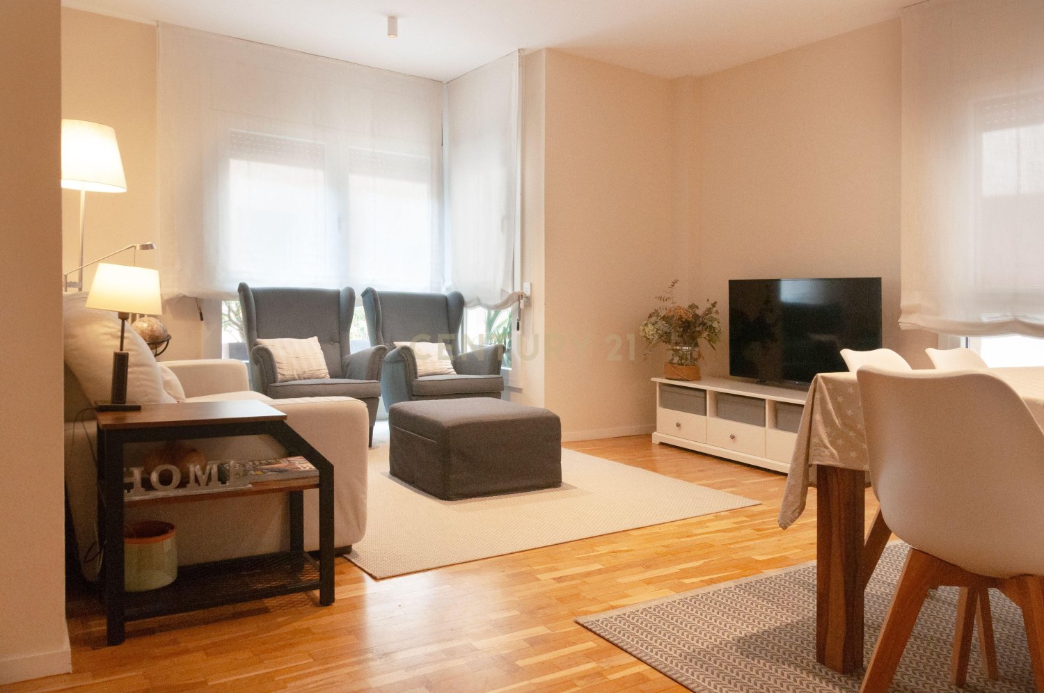 Wohnung in Barcelona, Spanien 4 Schlafzimmer, 118 m2 Nr. 199200