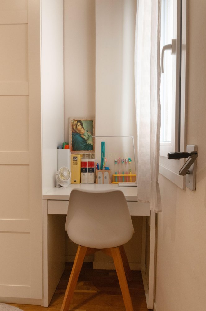 Wohnung in Barcelona, Spanien 4 Schlafzimmer, 118 m2 Nr. 199200