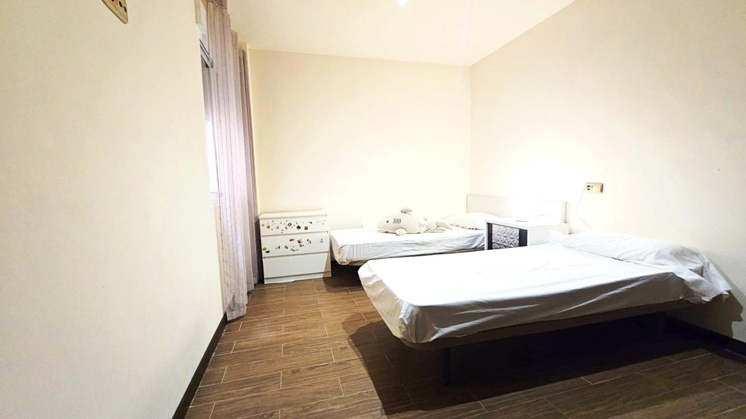 Apartamento en Torrevieja, Alicante, España 2 dormitorios, 100 m2 No. 198743