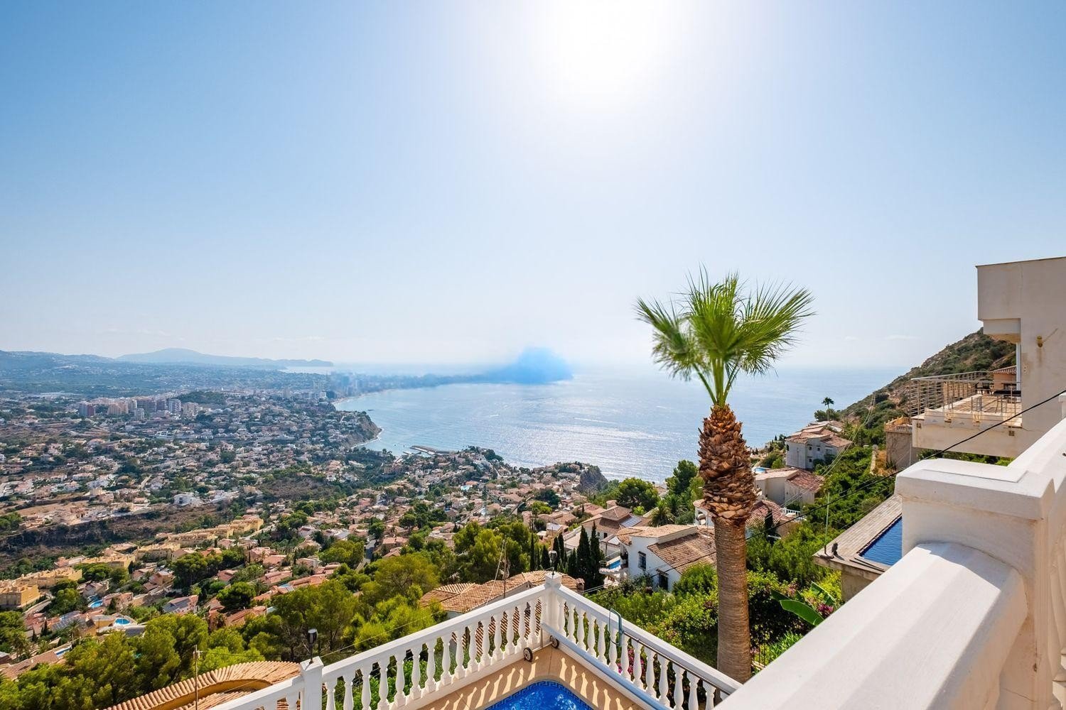 Villa in Calpe, Alicante, Spain 3 bedrooms, 172 sq.m. No. 197168